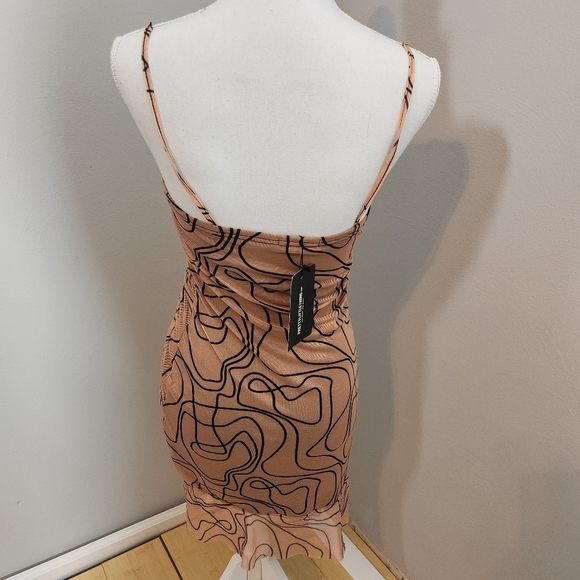 PrettyLittleThing Brown Sleeveless Cowl Neck Slip Dress size 6 NWT - Picture 12 of 15